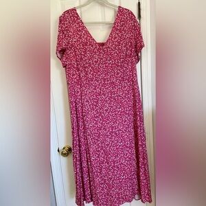 Beautiful flowy floral print “Beth Dutton” dress